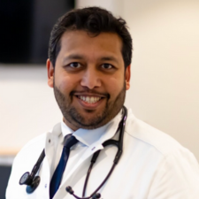 Dr. medic Abrar Mirza